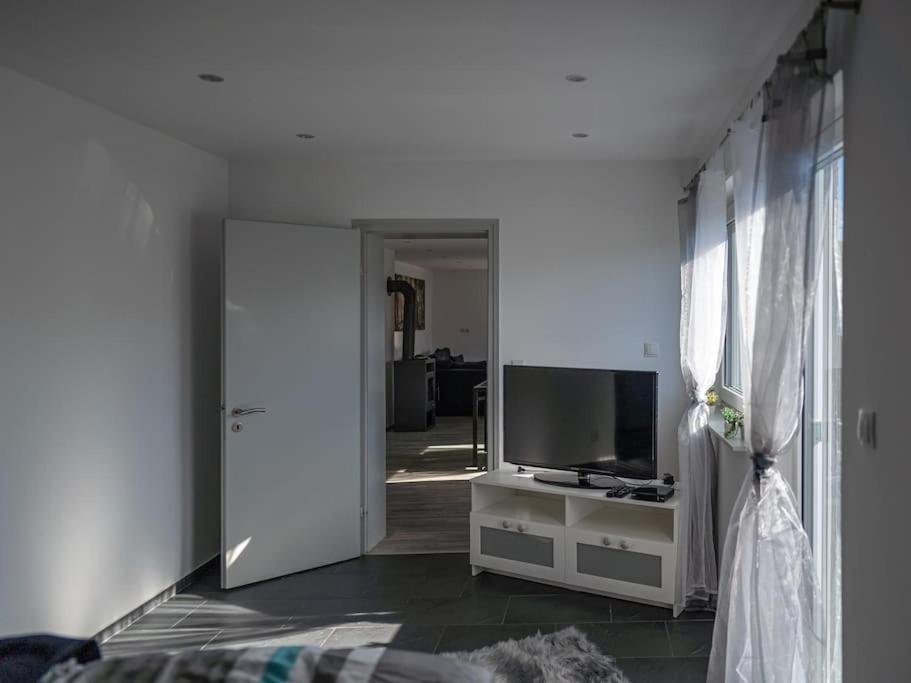 Ferienwohnung Sonnenblick Bad Ems Esterno foto