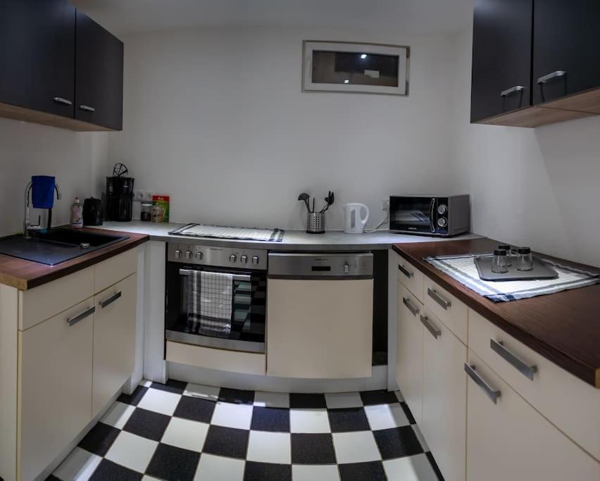 Ferienwohnung Sonnenblick Bad Ems Esterno foto